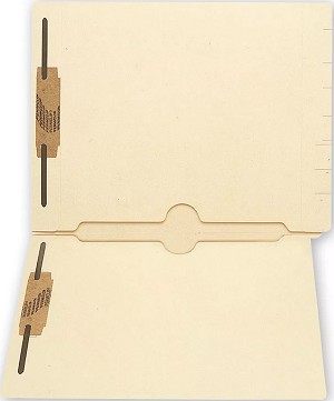 Two pockets and two fasteners 
